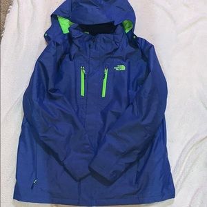Men’s North Face coat